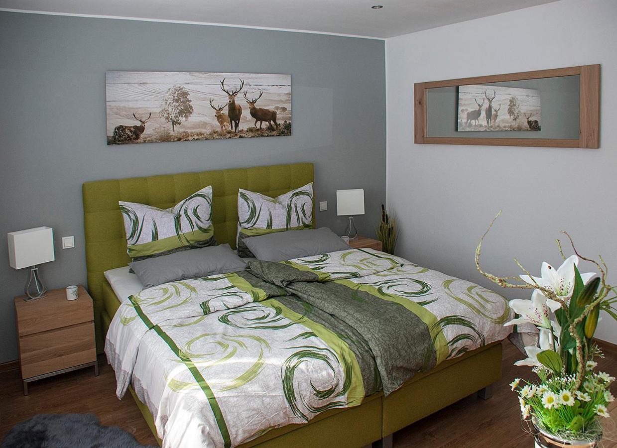 Hochwertige Und Moderne Ferienwohnung Huber Neuweiler  Eksteriør billede