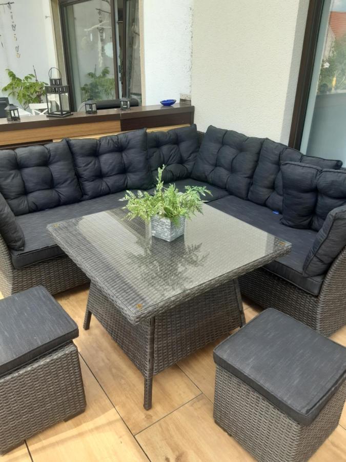 Hochwertige Und Moderne Ferienwohnung Huber Neuweiler  Eksteriør billede
